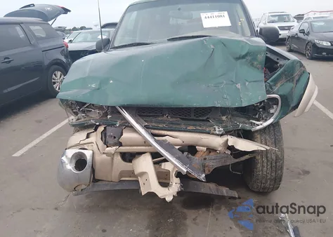 2000 Ford Explorer Eddie Bauer z USA, uszkodzony, nr VIN 1FMZU74E0YUA08321